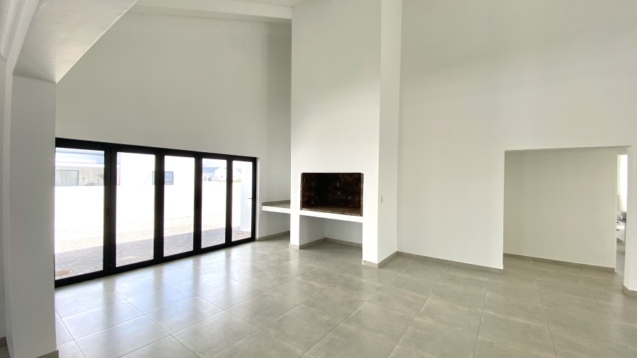 4 Bedroom Property for Sale in Atlantic Sands Private Estate Western Cape